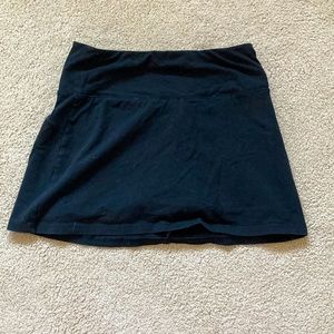 Black Hollister high waisted mini size small and 90% Cotten